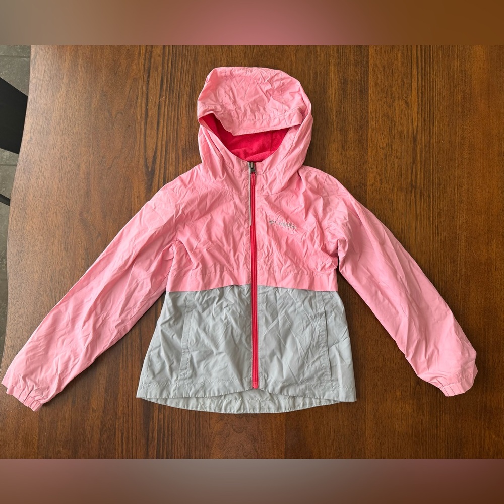 Girl’s Size 7/8 Columbia Rain jacket with fleece interior pink/grey